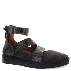 Women's Bernie Mev, TW149 Flat