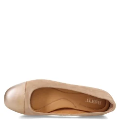 Women's Born, Batti Flat