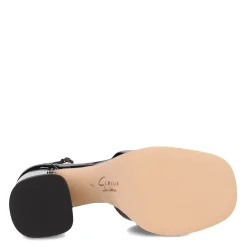 Women's Circus NY, Rosa Pump