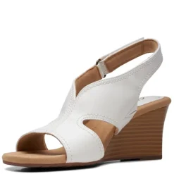 Women's Clarks, Kyarra Aster Sandal