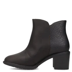 Women's Clarks, Scene Zip Boot