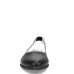 Women's Cliffs by White Mountain, Memory Flat