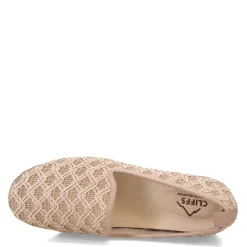 Women's Cliffs by White Mountain, Twisty Flat