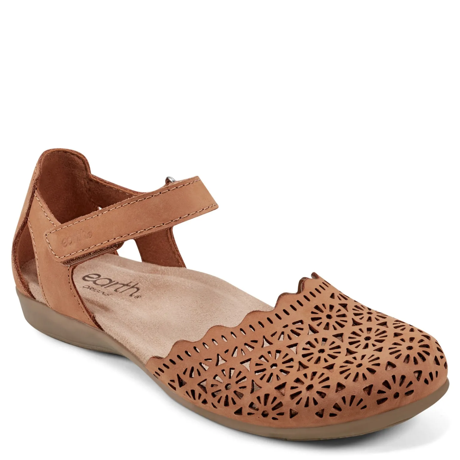 Women's Earth Origins, Bronnie Flat