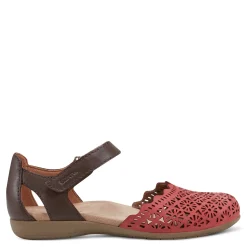 Women's Earth Origins, Bronnie Flat