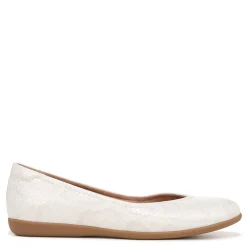 Women's Naturalizer, Vivienne Flat