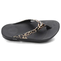 Women's Oofos, OOlala Sandal