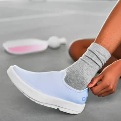 Women's Oofos, OOmg eeZee Sneaker