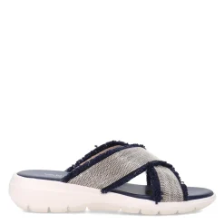 Women's Vaneli, Nessie Sandal